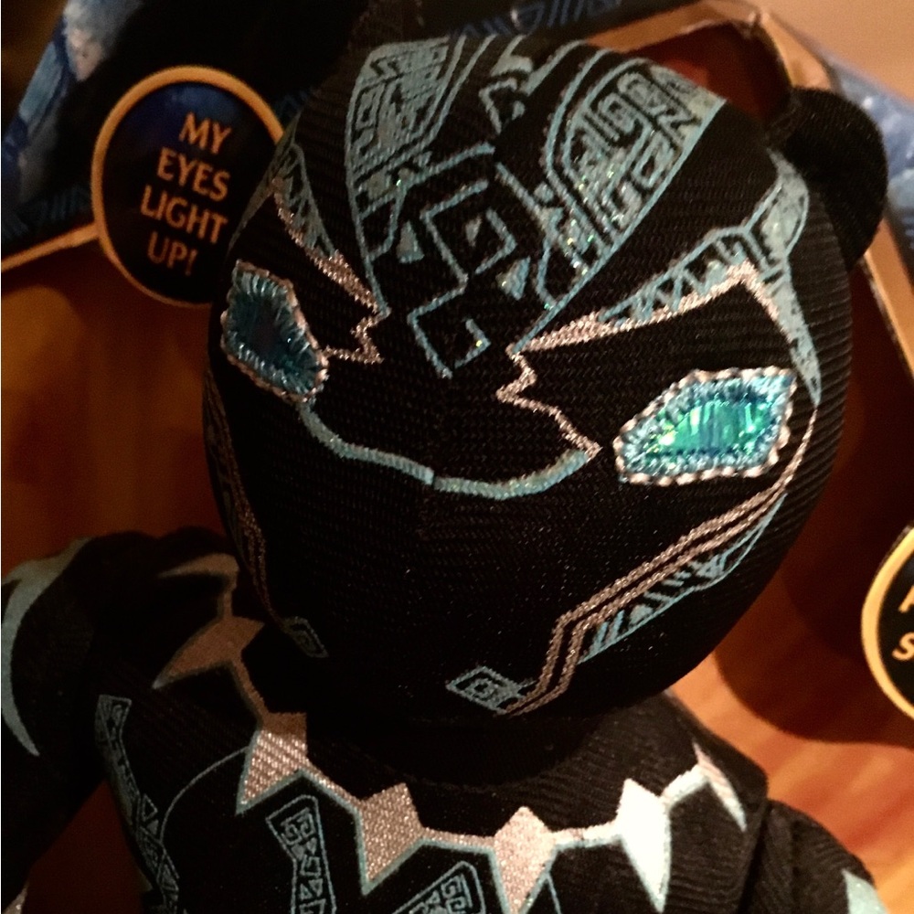 🆕 Marvel Black Panther Plush Figure in Black and Blue with Gold Accents